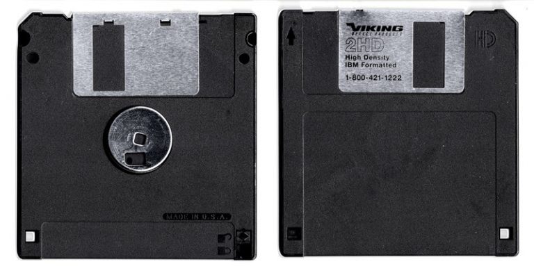 Floppy disk data recovery services by R3