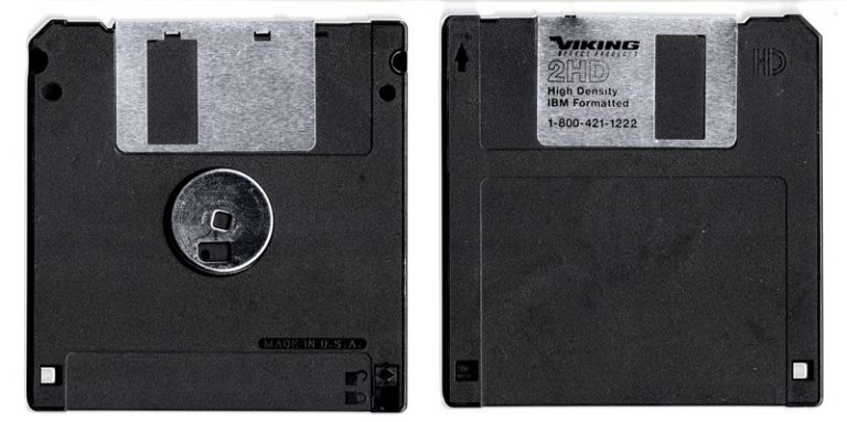Emergency floppy disk repair services Floppy disk data recovery services by R3
